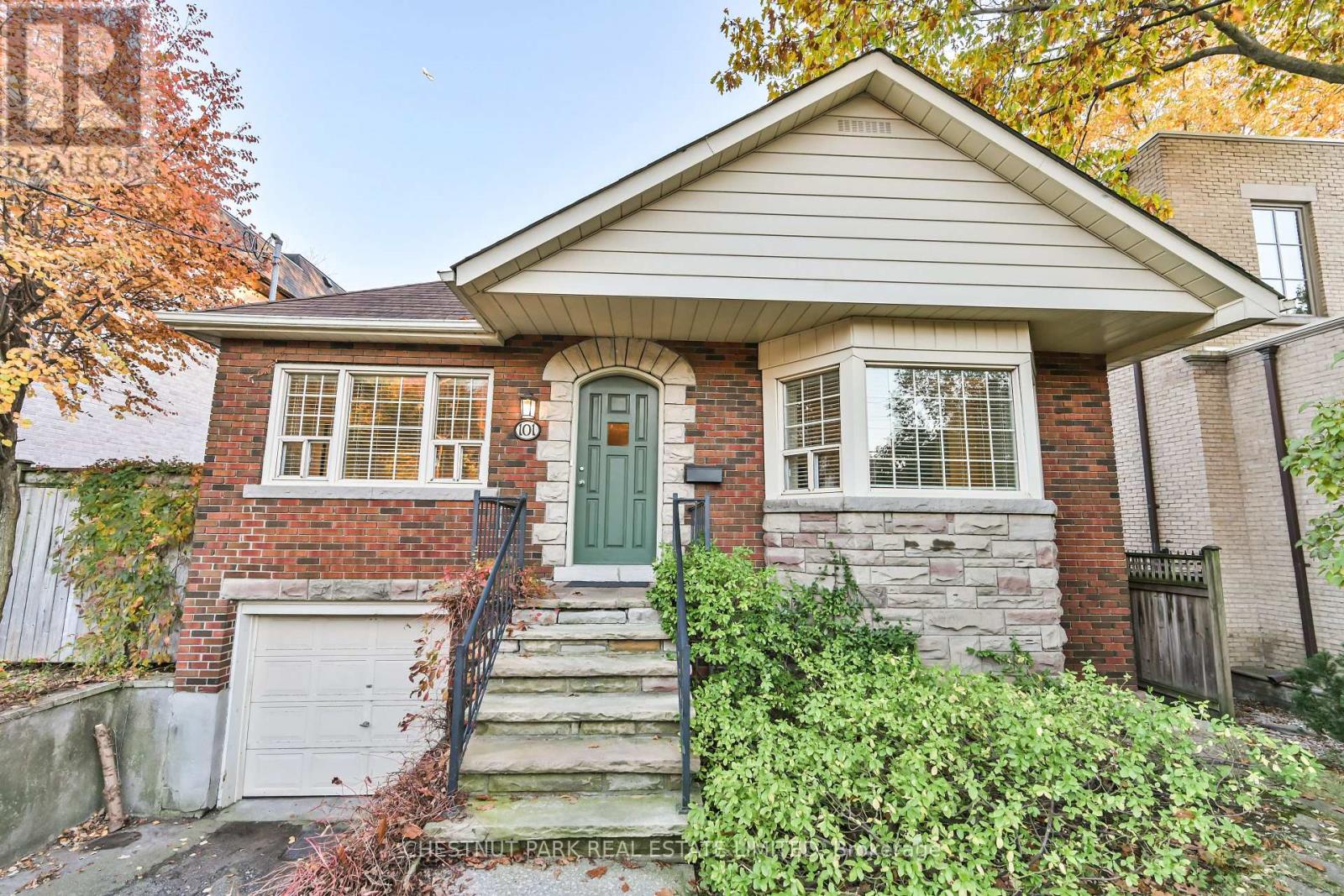 101 York Mills Road, Toronto, ON