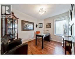 Primary Bedroom - 7 Springbank View Sw, Calgary, AB T3H4J5 Photo 9