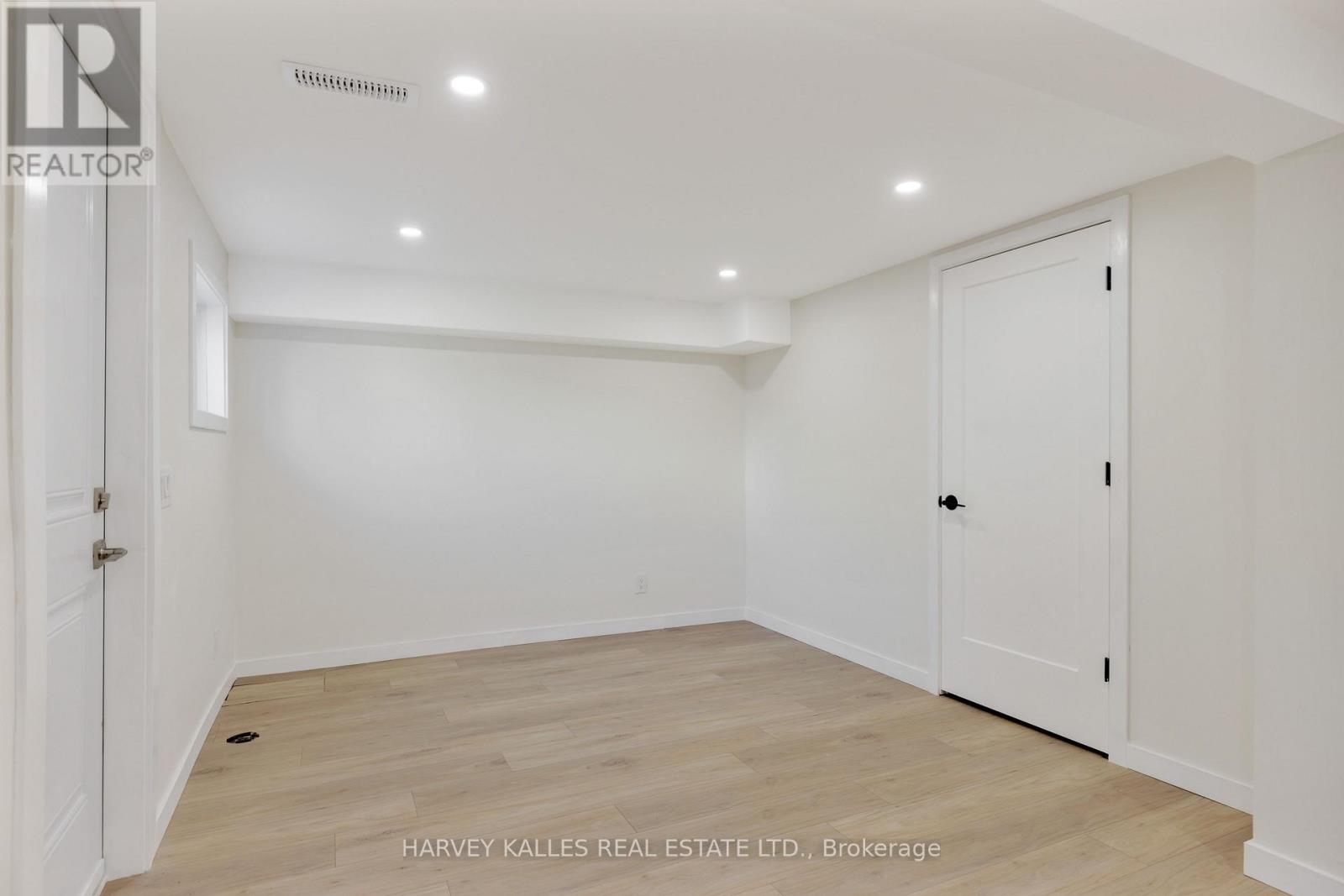 23 Cog Hill Drive, Vaughan, ON photo 39