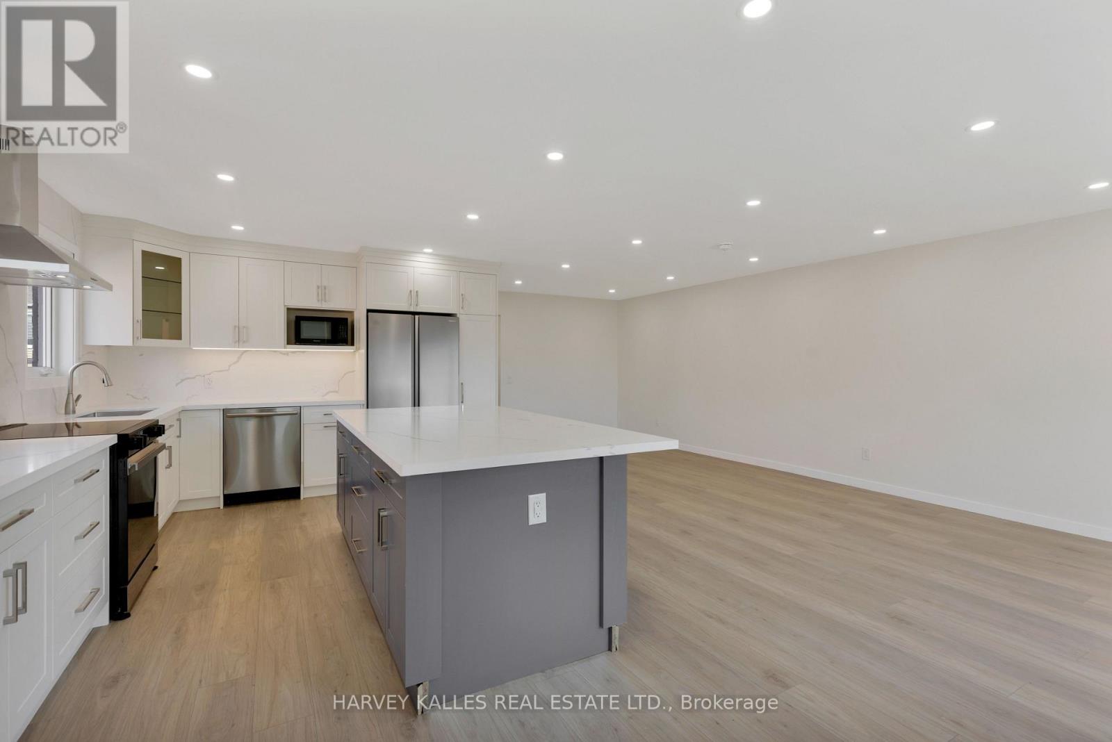 23 COG HILL DRIVE, Vaughan (Glen Shields) — photo 6