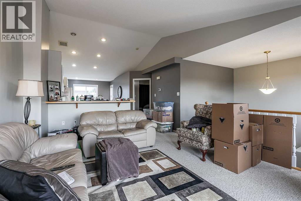 20 Taylor Mews SE, Medicine Hat — photo 12