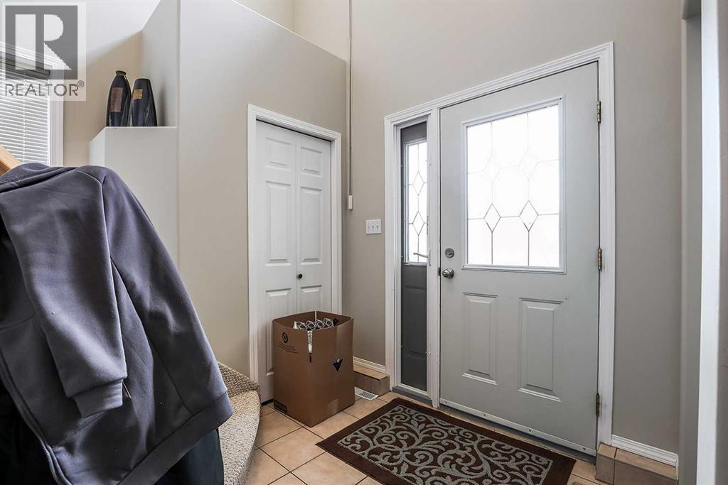 20 Taylor Mews SE, Medicine Hat — photo 9