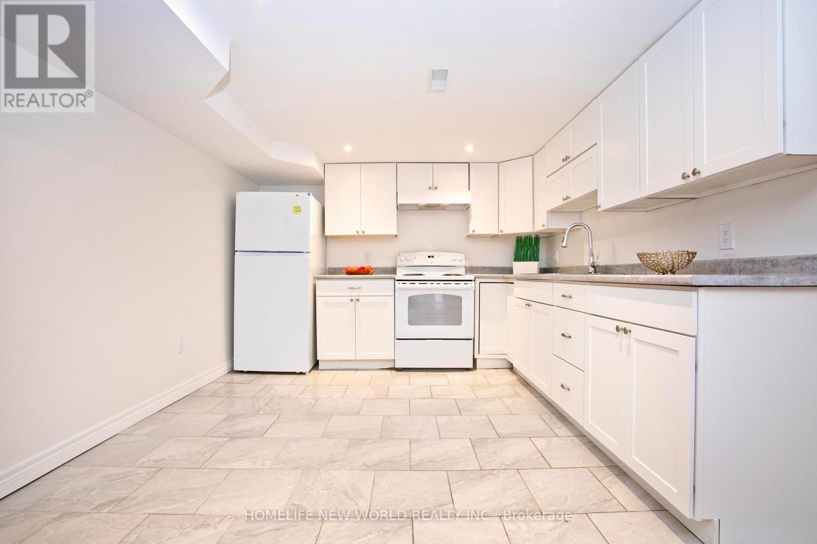 1390 GARVOLIN AVENUE - 21