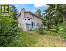 4pc Bathroom - 3207 Utah Place Nw, Calgary, AB T2N4A8 Photo 9