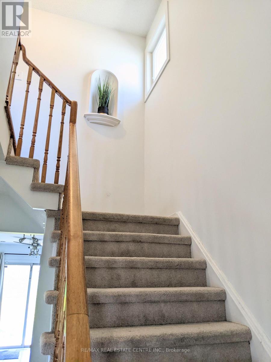 52 MERGANSER CRESCENT, Brampton (Fletcher's Creek South) — photo 10