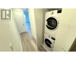 403 - 1 Fairview Road E, Mississauga, ON L5A0B4 Photo 9