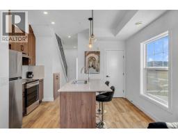 Bedroom - 111, 156 Park Street, Cochrane, AB T4C3H3 Photo 8