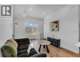 4pc Bathroom - 111, 156 Park Street, Cochrane, AB T4C3H3 Photo 7