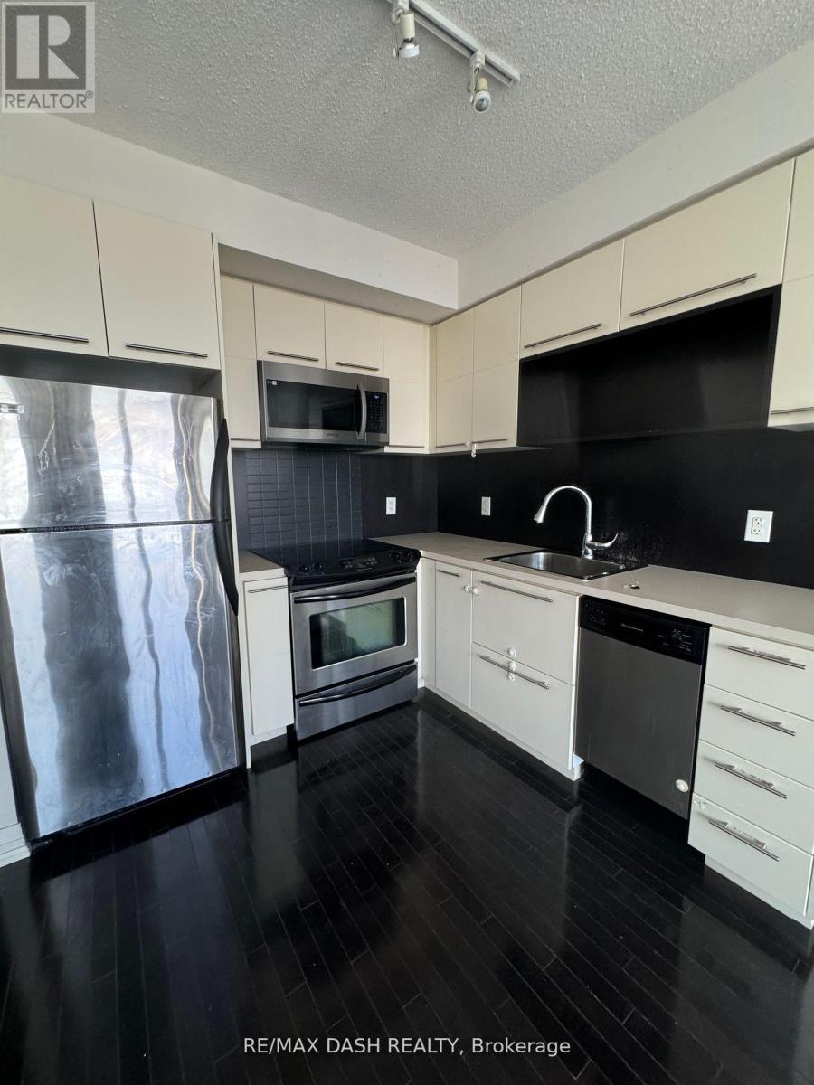 25 Carlton Unit 2701 photo 4