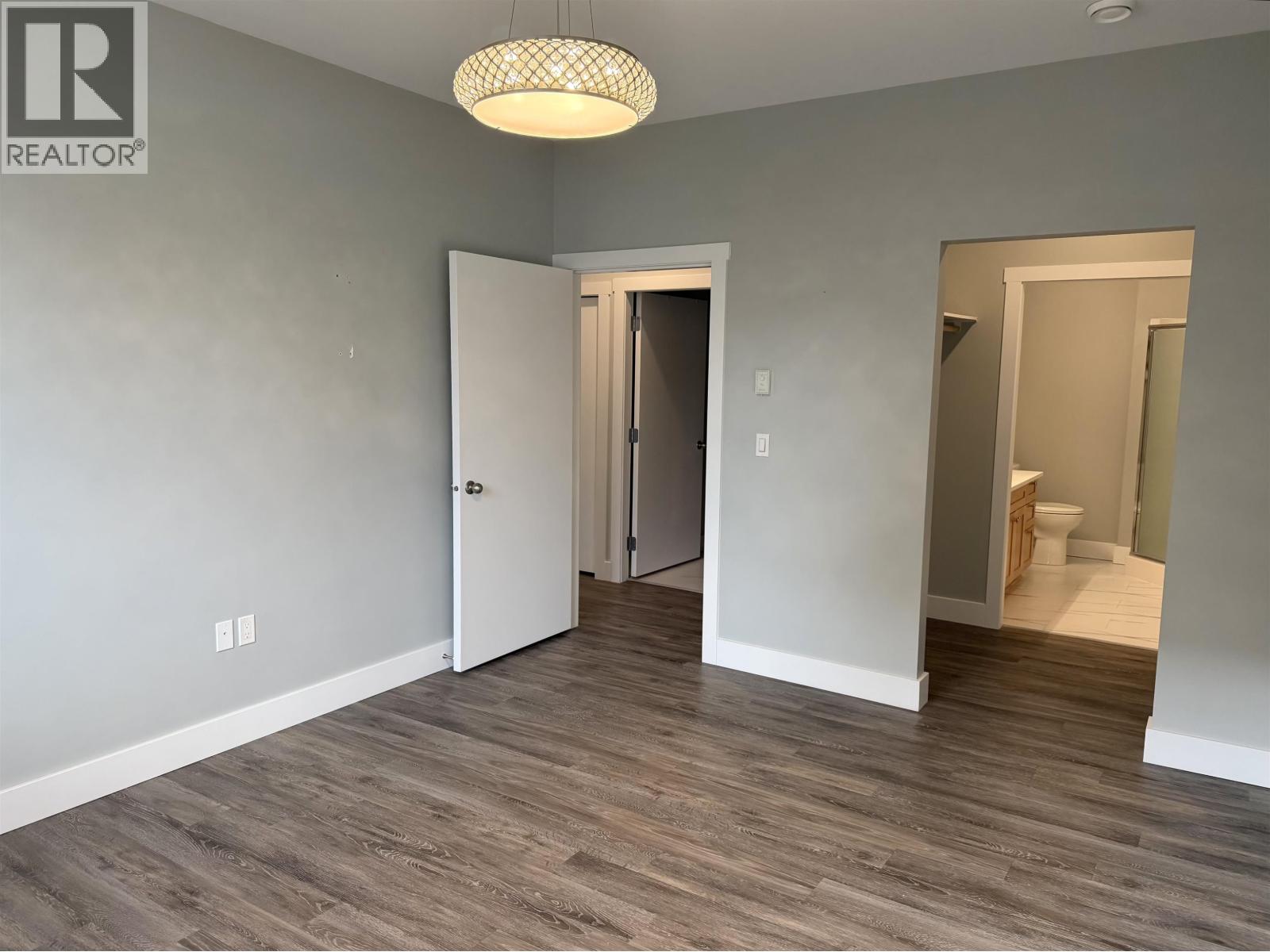 102 3390 FIRST AVENUE, Smithers - Image 1