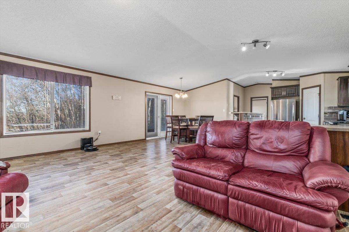 54215 RGE ROAD 13, Rural Lac Ste. Anne County — photo 14