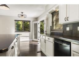 20030 48 Avenue, Langley, BC V3A6P3 Photo 8