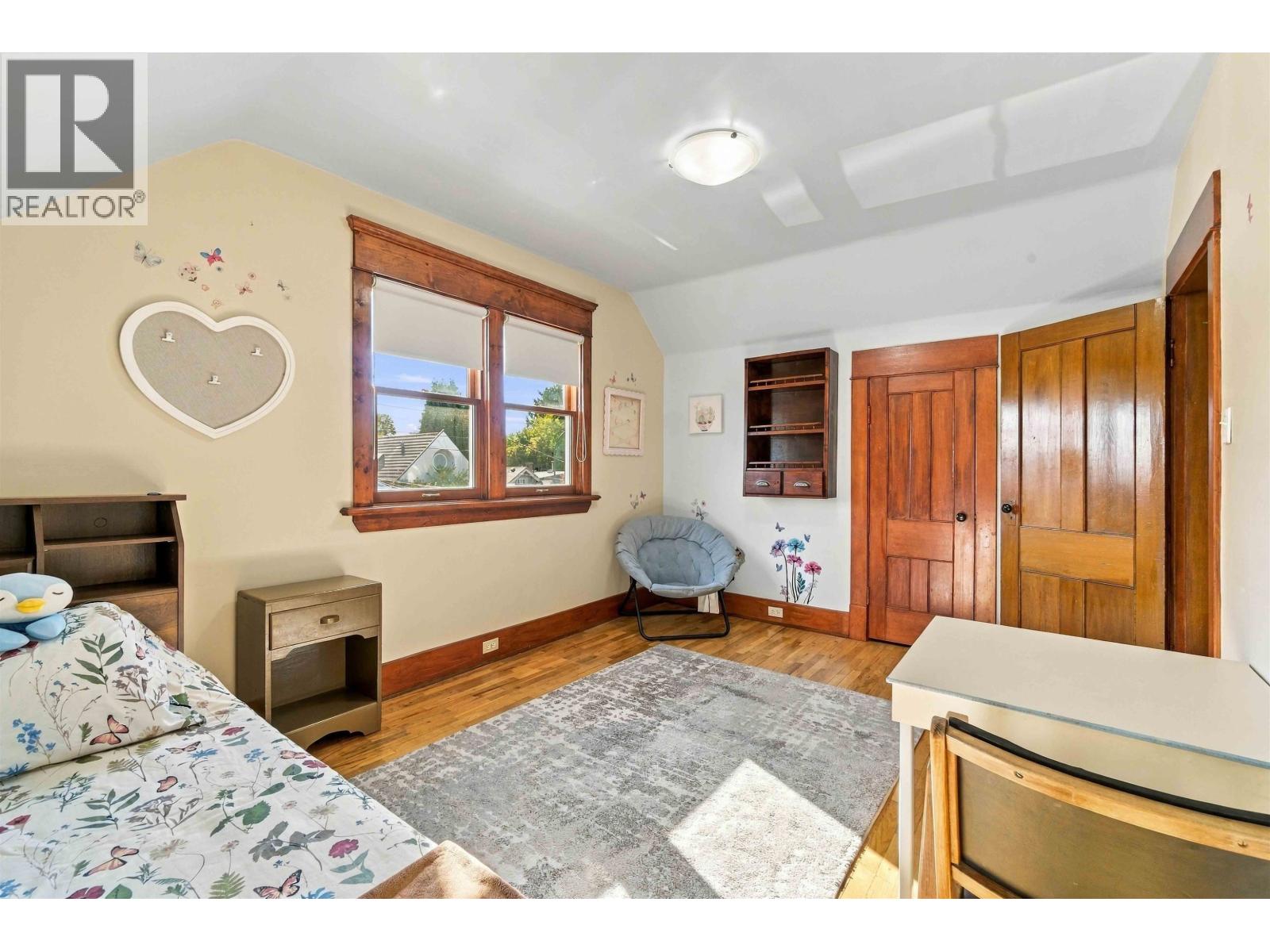 Photo of 97 E KING EDWARD AVENUE 20