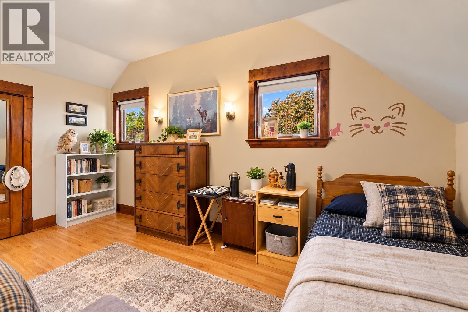 Photo of 97 E KING EDWARD AVENUE 27