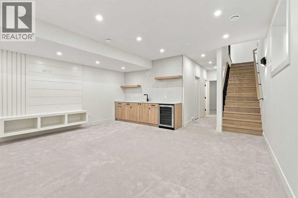 249 22 Avenue NE, Calgary — photo 30