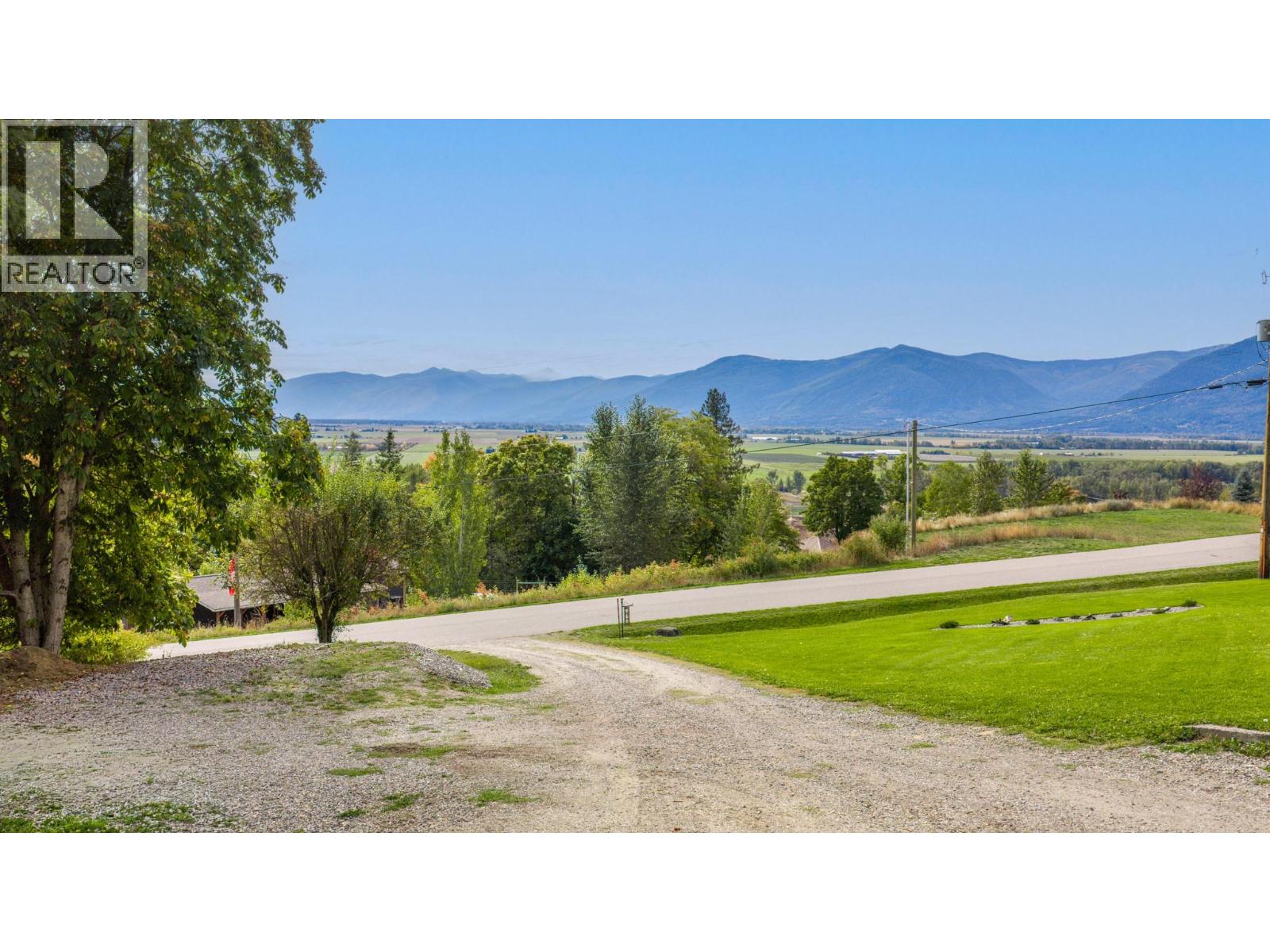960 MONROSE Road, Wynndel - Image 1