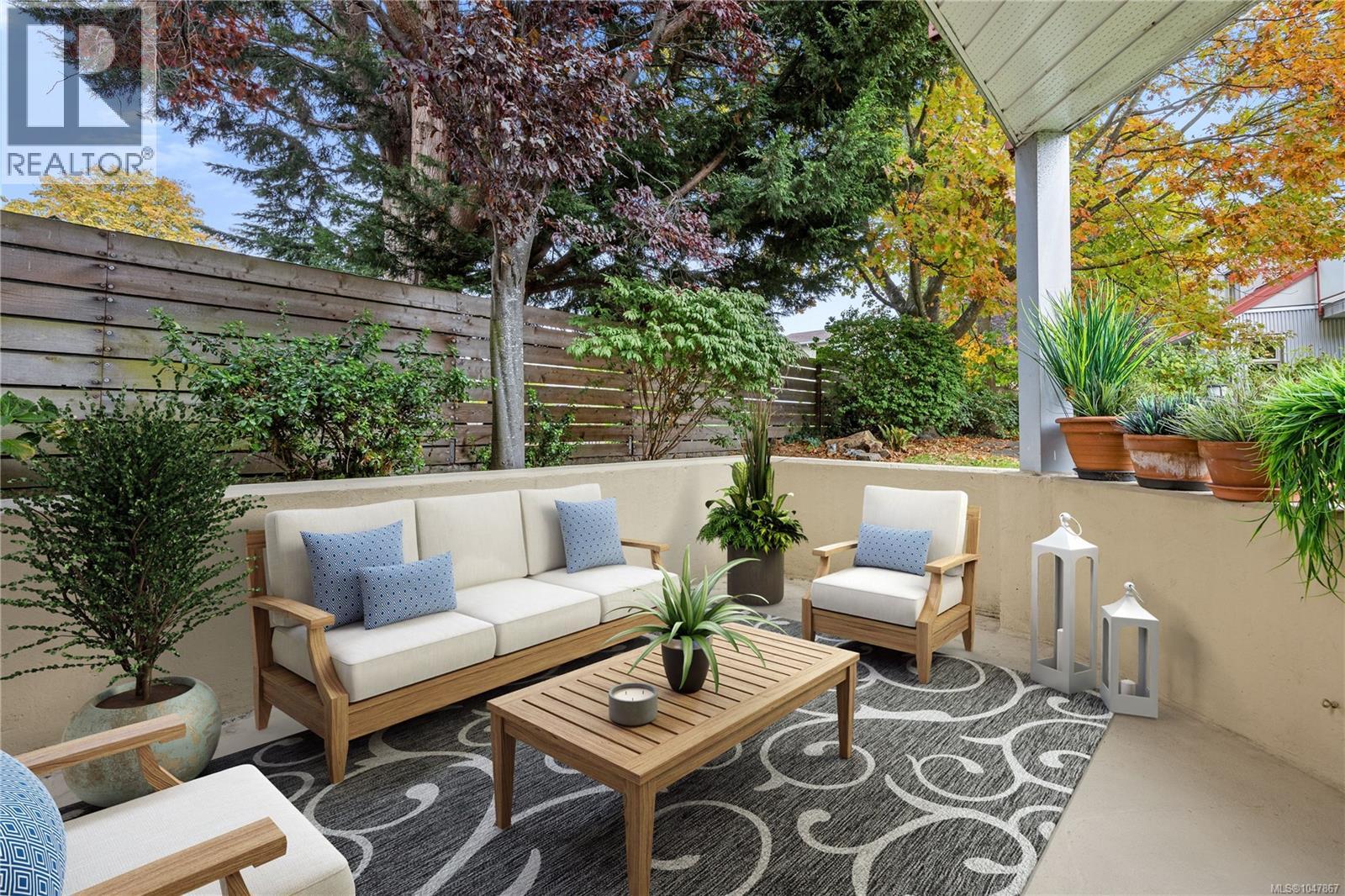 104 930 North Park St, Victoria - Image 1