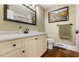 21095 44 Avenue, Langley, BC V3A5B1 Photo 28