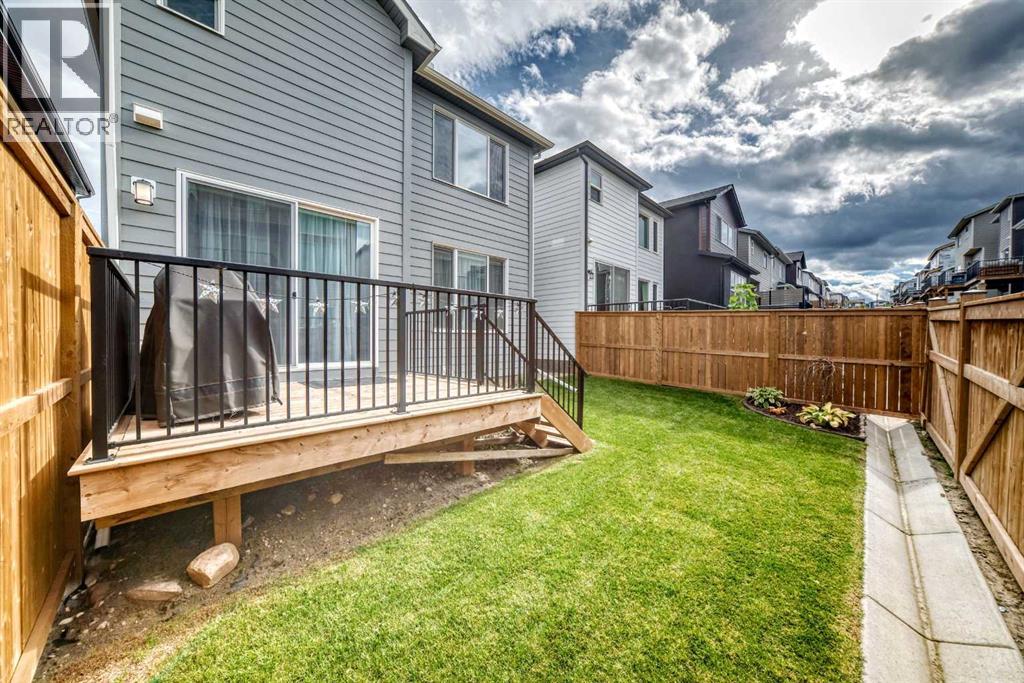 19 Versant View SW photo 41