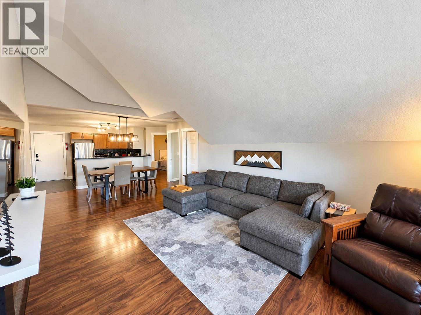 205 3RD Avenue Unit# 3419, Invermere - Image 1