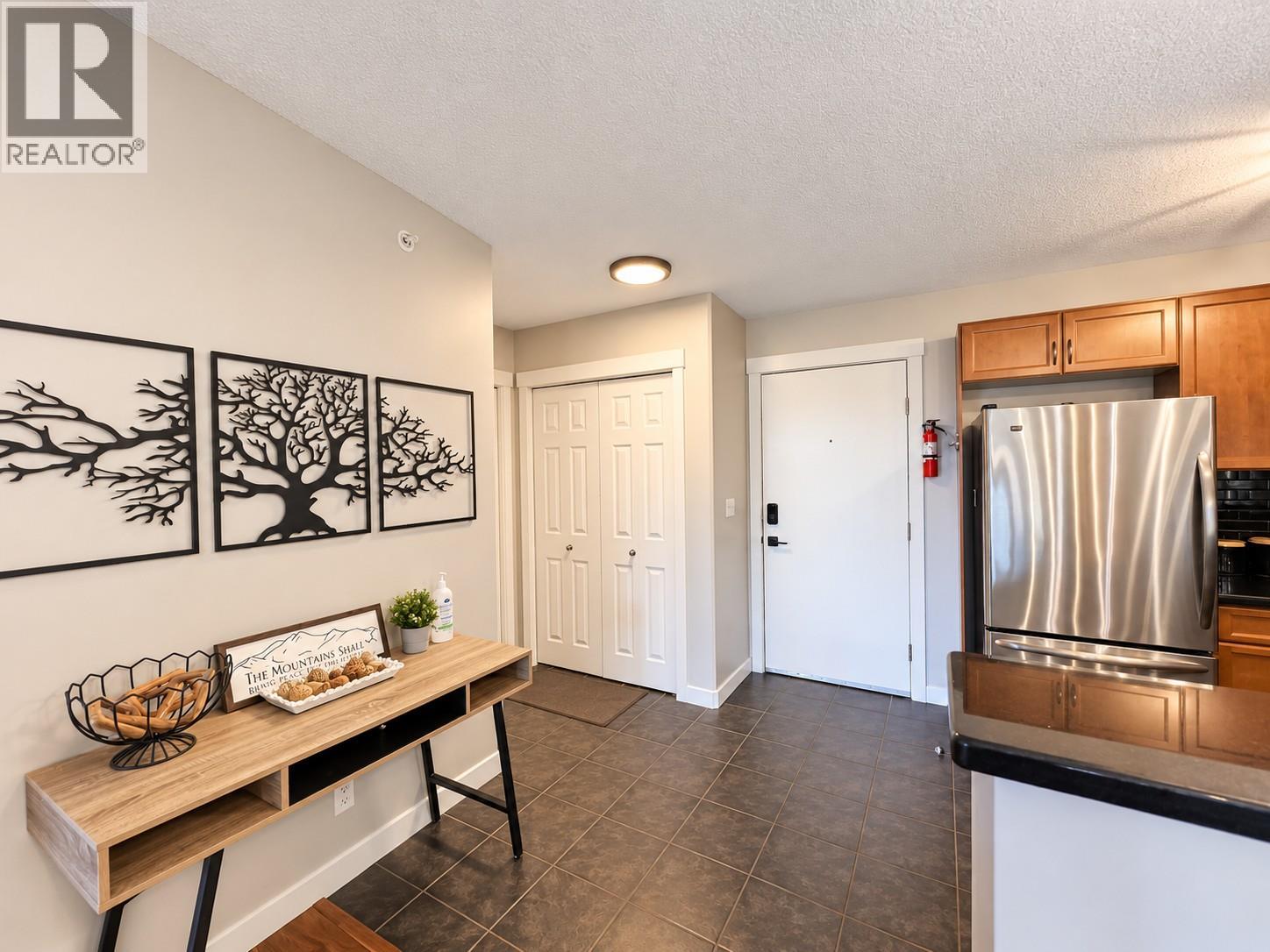 205 3RD Avenue Unit# 3419, Invermere - Image 1