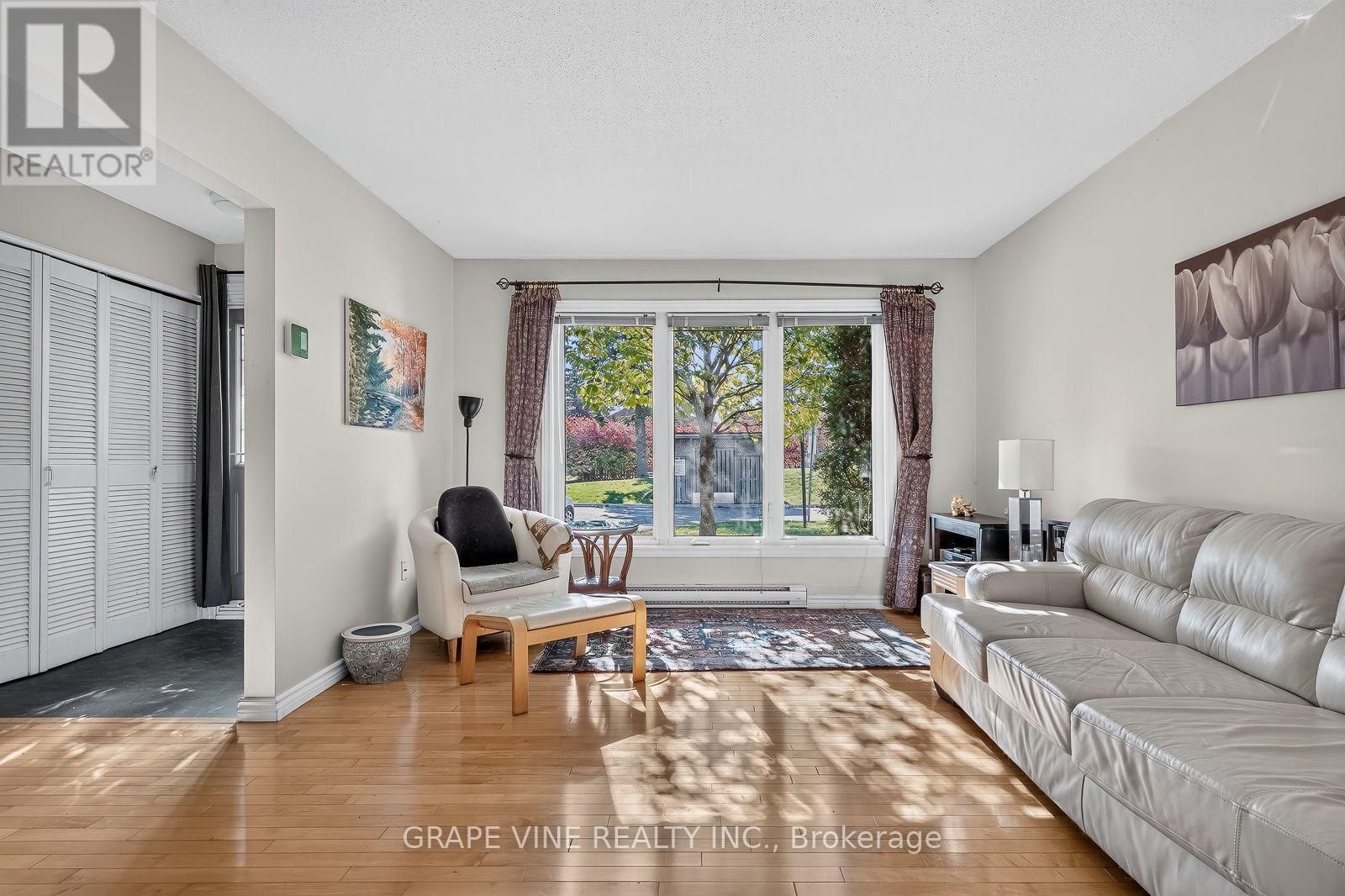 34 - 181 HUNTRIDGE PRIVATE, Ottawa — photo 10