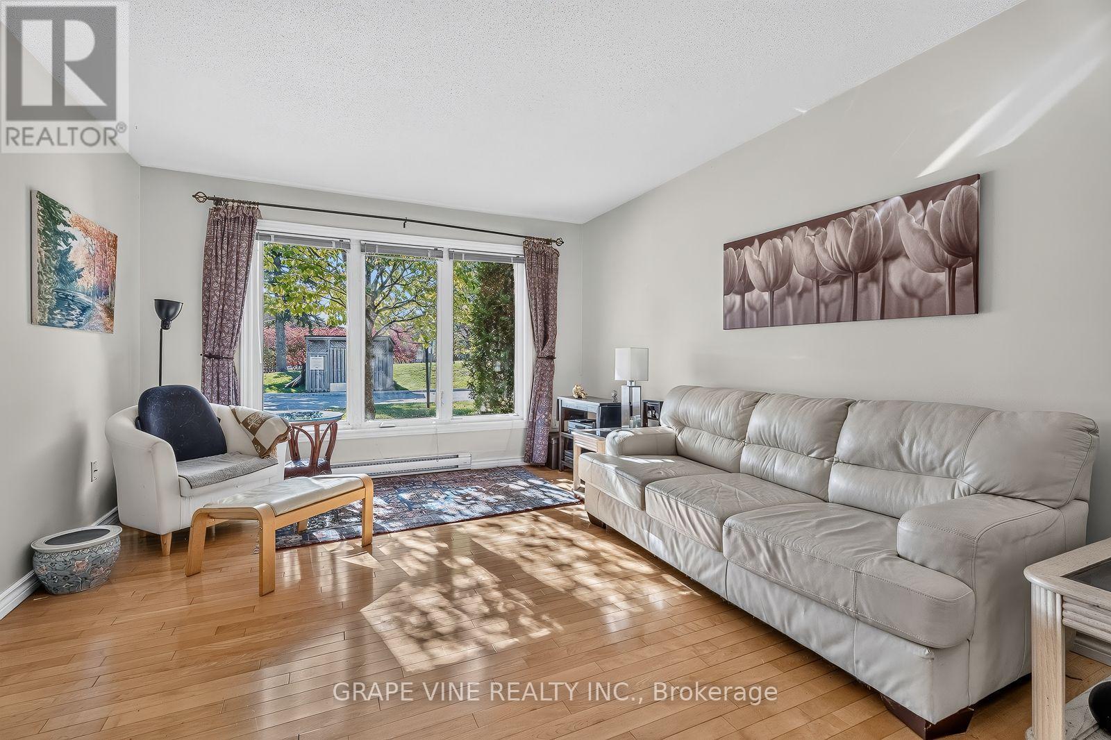 34 - 181 HUNTRIDGE PRIVATE, Ottawa — photo 11
