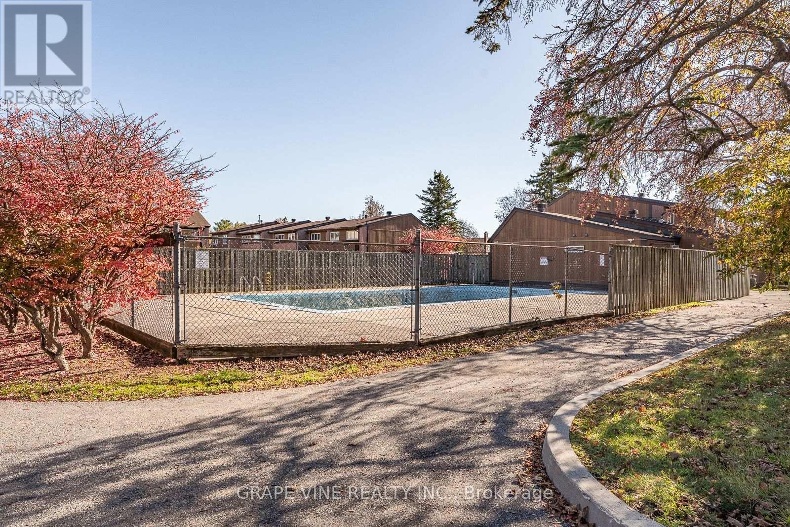 34 - 181 HUNTRIDGE PRIVATE, Ottawa — photo 6