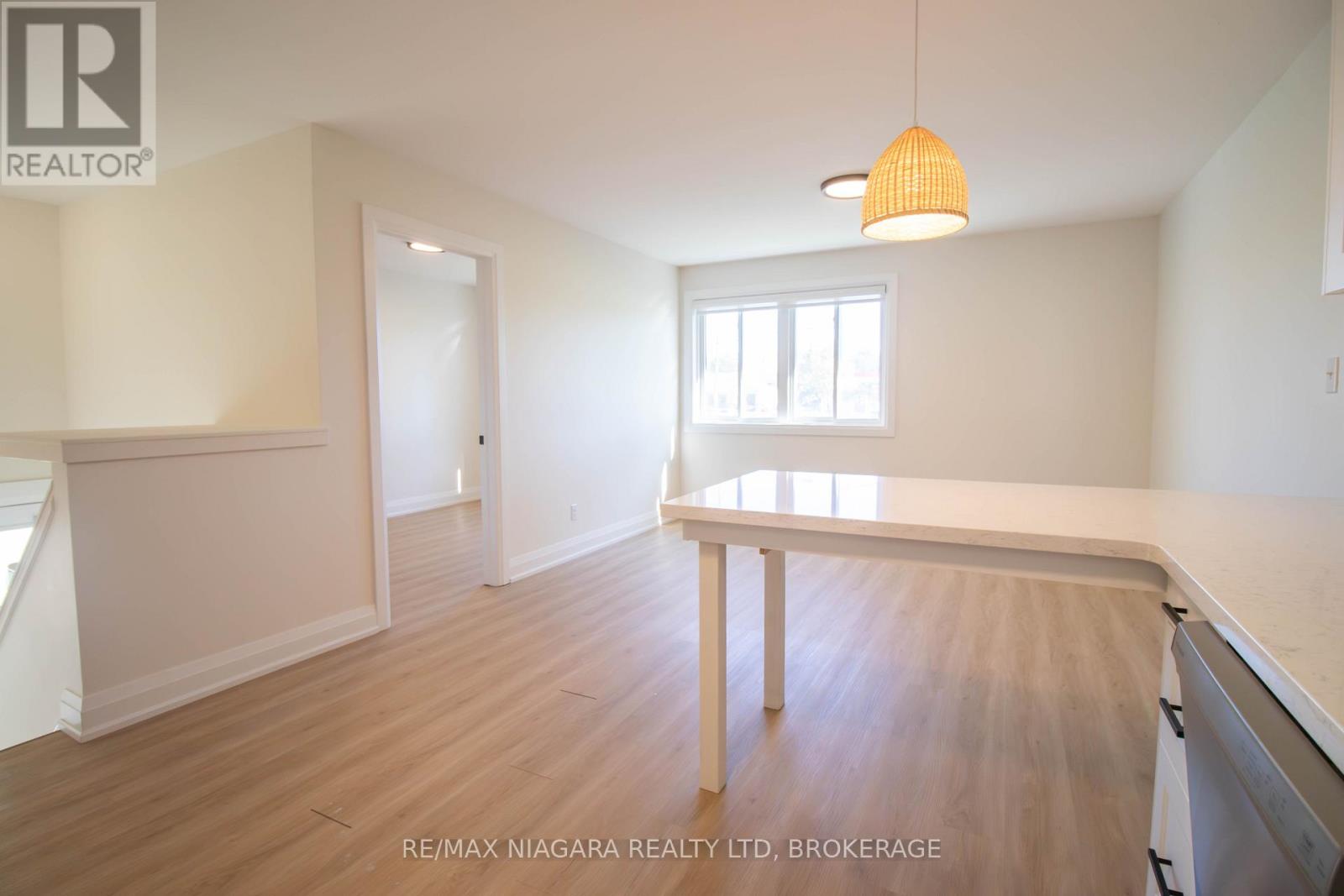 3 KLINES AVENUE, Welland (Broadway) — photo 7