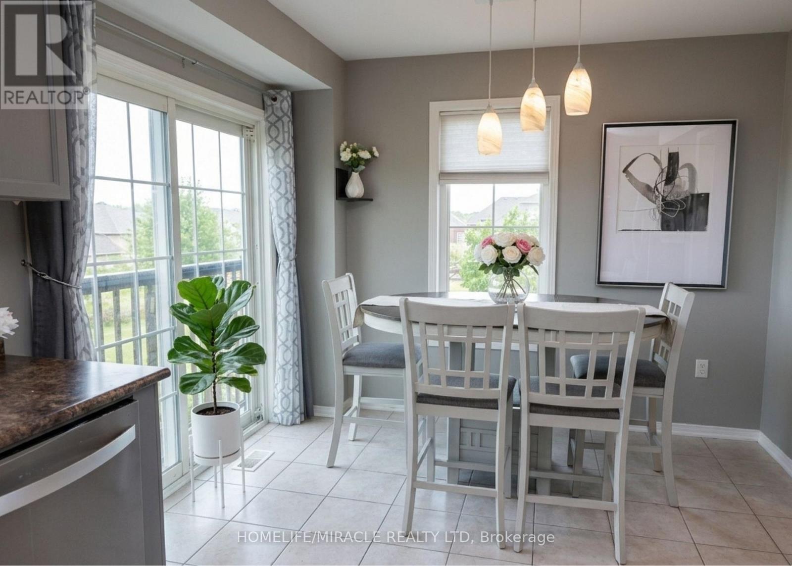 2 Martinworth Lane, Ajax, ON photo 7