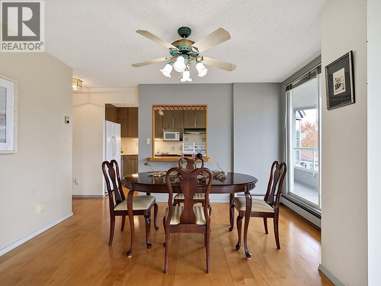 618 518 MOBERLY ROAD, Vancouver - Image 1