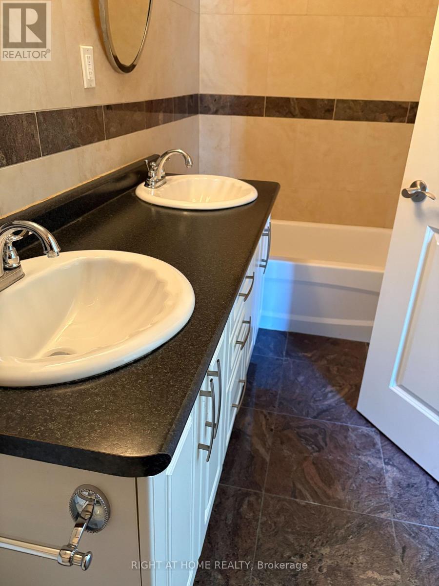 143 SILAS BOULEVARD, Georgina (Keswick North) — photo 8