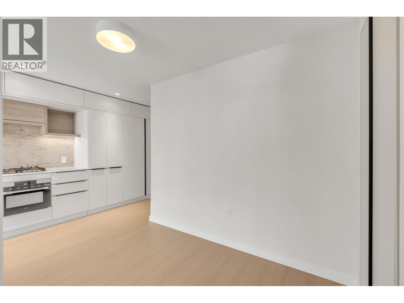2706 612 ELMWOOD STREET, Coquitlam - Image 1