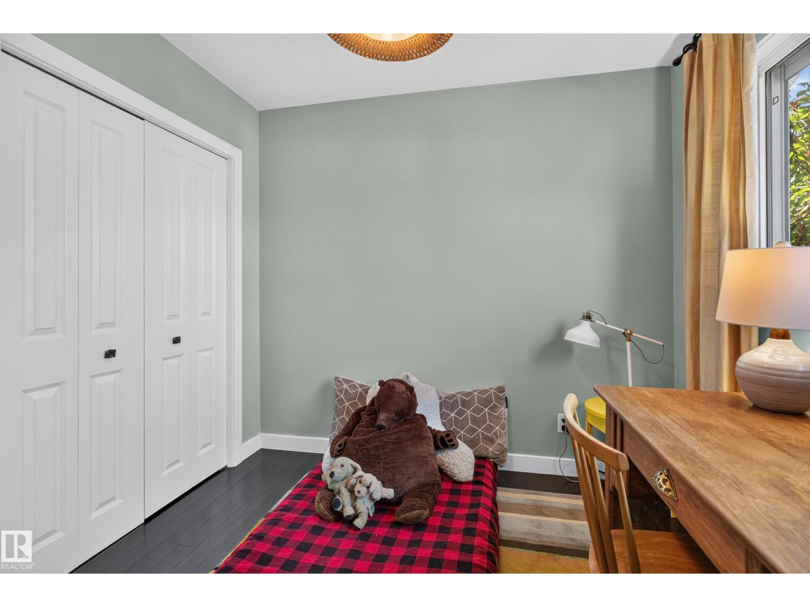 7704 102 AV NW NW, Edmonton — photo 23