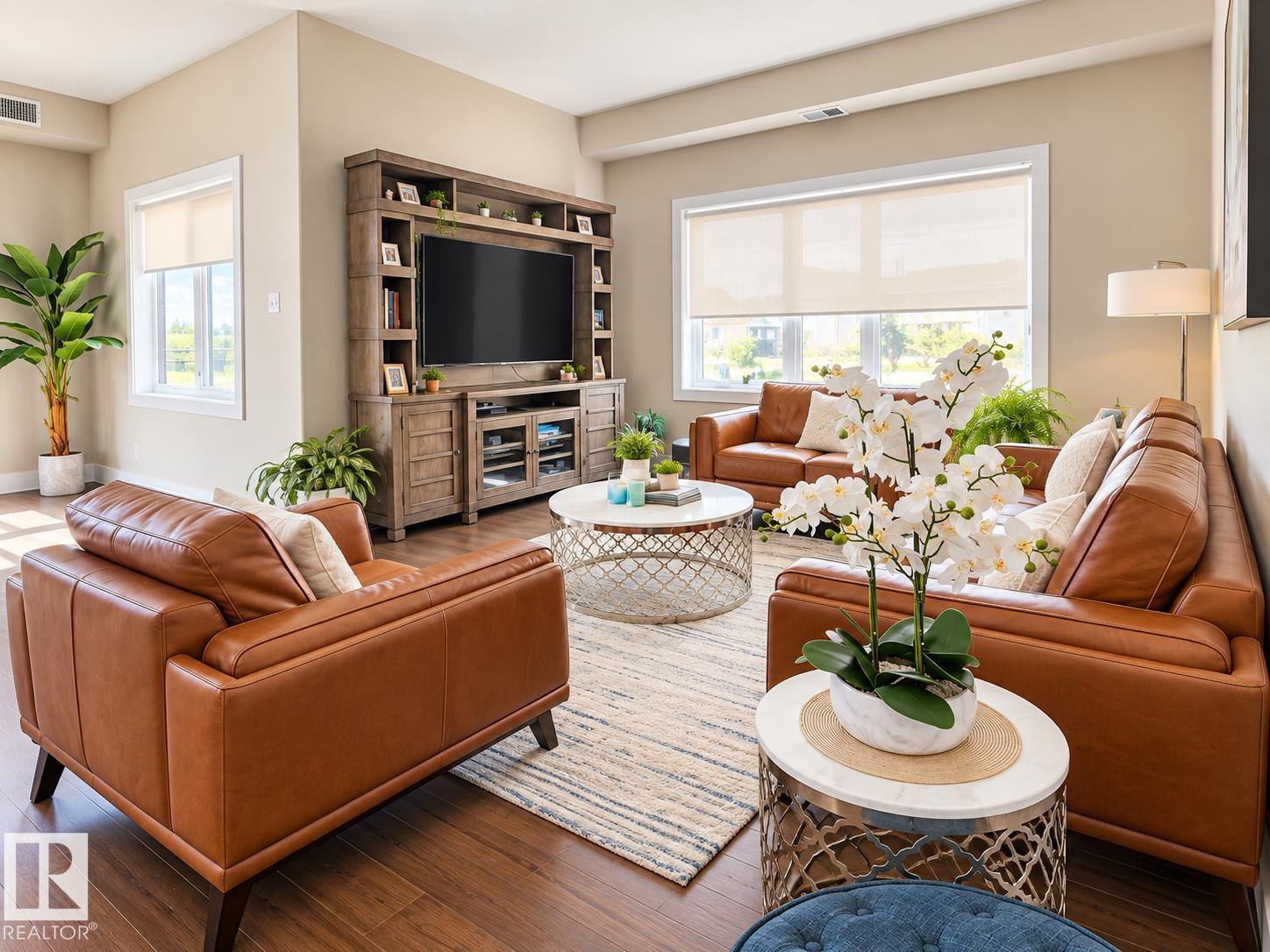 Property photograph 1 for MLS E4511583