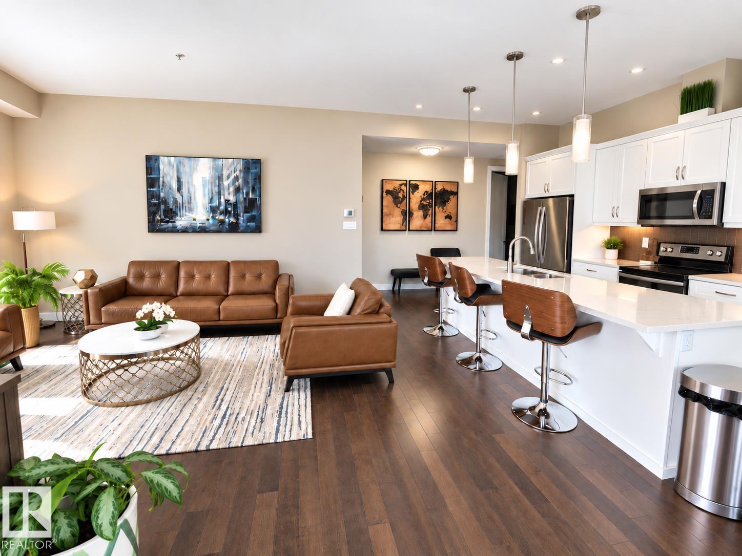 Property photograph 4 for MLS E4511583