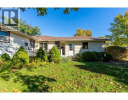 700 Centennial Street, Plympton Wyoming, ON N0N1T0 Photo 32
