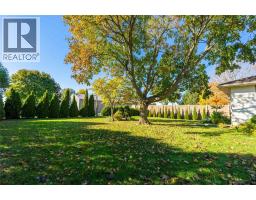 700 Centennial Street, Plympton Wyoming, ON N0N1T0 Photo 31