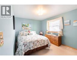 700 Centennial Street, Plympton Wyoming, ON N0N1T0 Photo 13