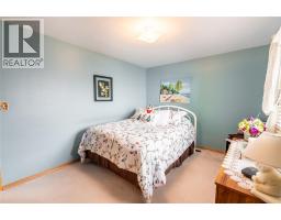 700 Centennial Street, Plympton Wyoming, ON N0N1T0 Photo 14