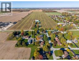 700 Centennial Street, Plympton Wyoming, ON N0N1T0 Photo 43