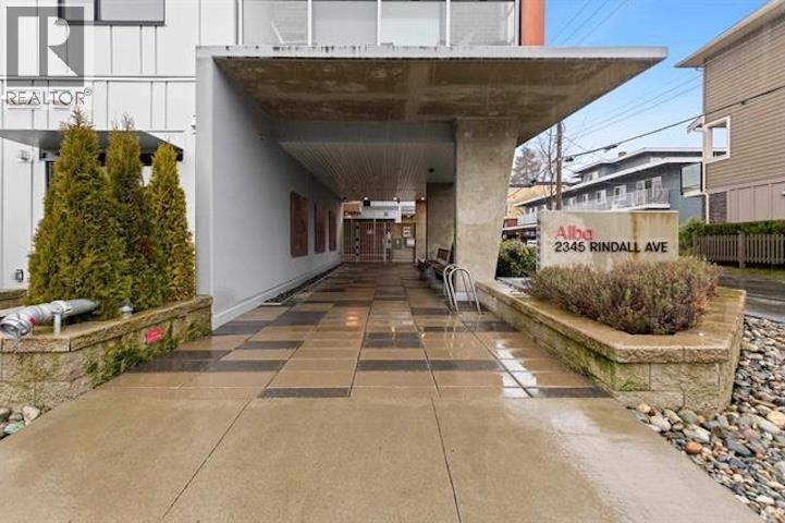 109 2345 RINDALL AVENUE — photograph 2