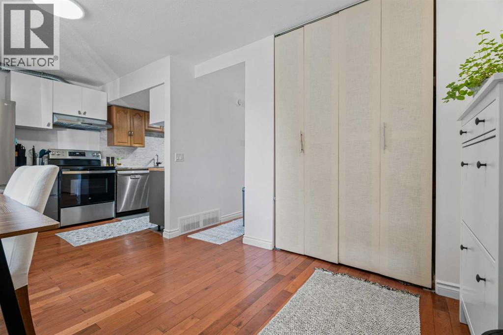 302, 9930 Bonaventure Drive SE, Calgary — photo 11