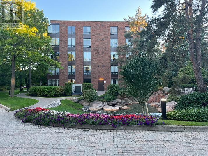 112 - 245 THE DONWAY W, Toronto (Banbury-Don Mills) — photo 2