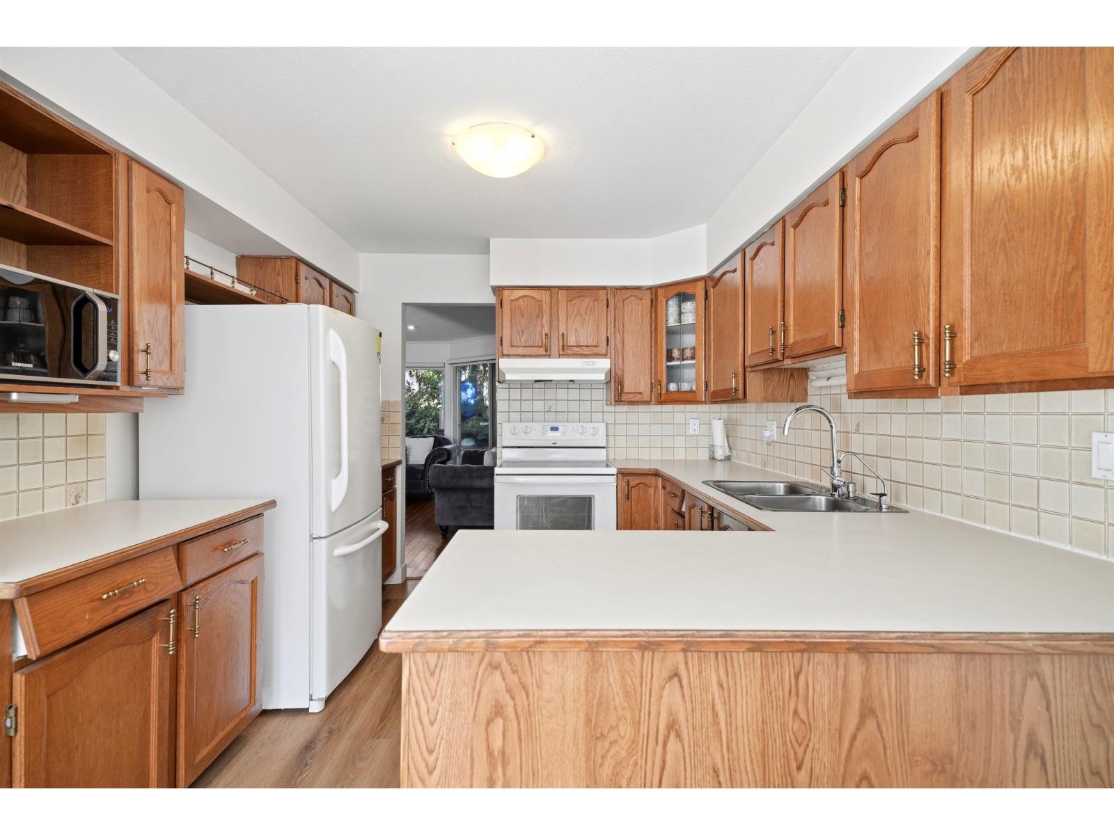 55 9281 122 STREET, Surrey - Image 1