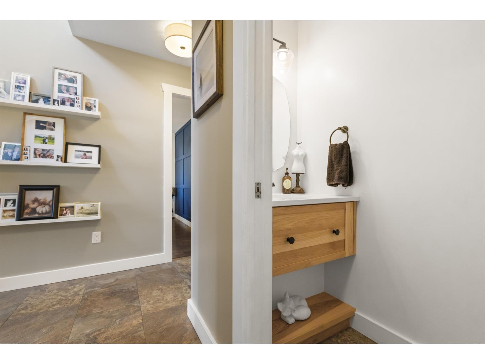 21064 91A AVENUE, Langley - Image 1