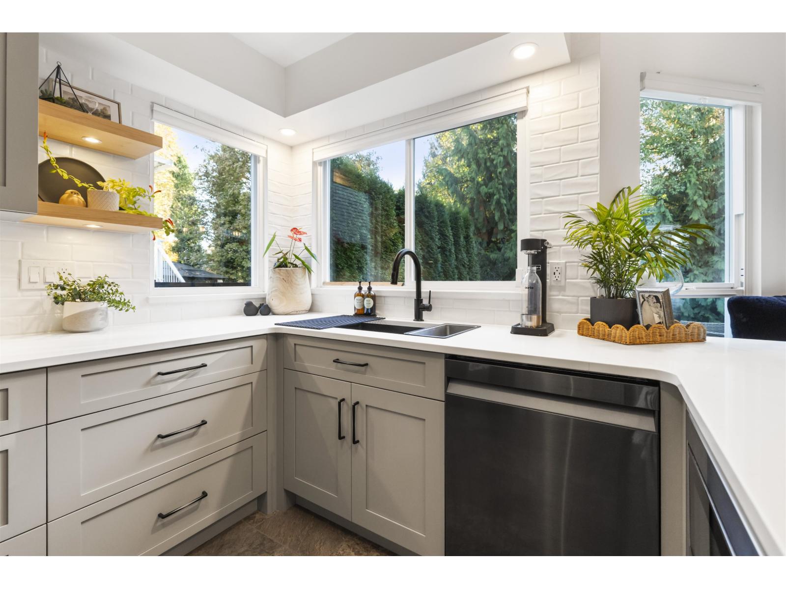 21064 91A AVENUE, Langley - Image 1