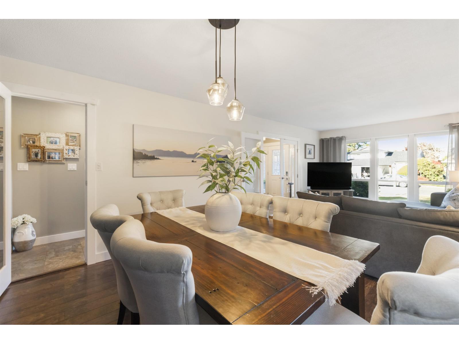 21064 91A AVENUE, Langley - Image 1