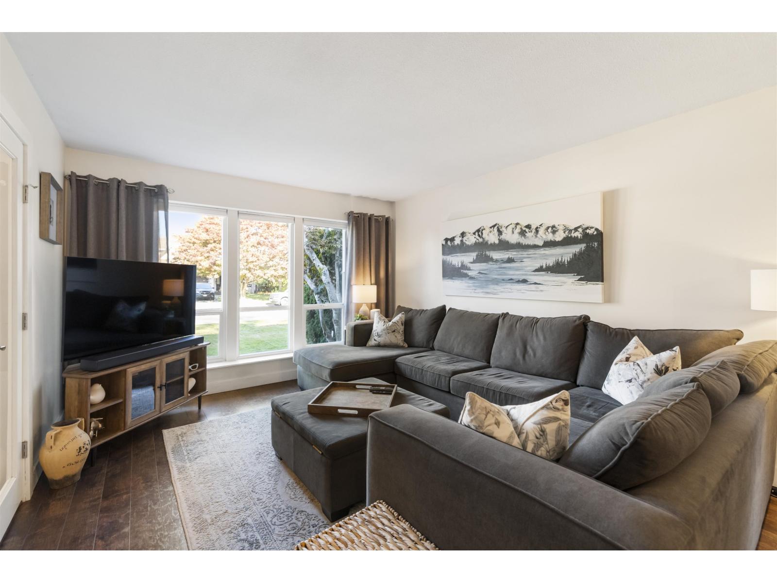21064 91A AVENUE, Langley - Image 1