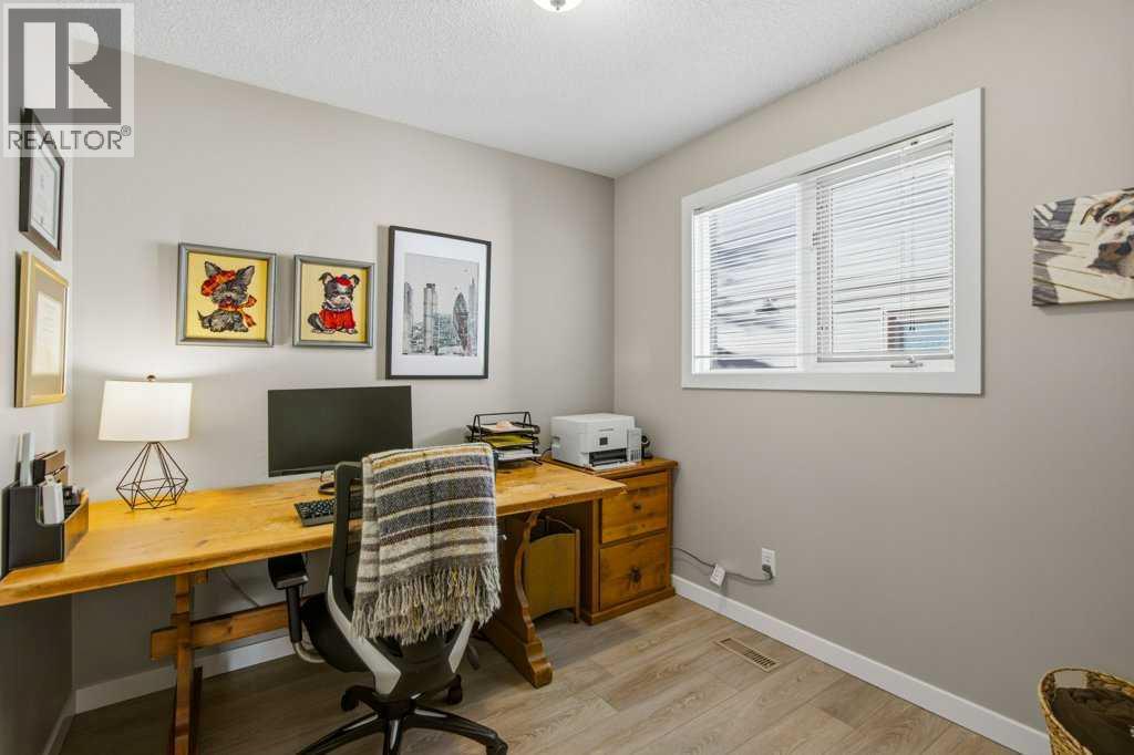 93 Downey Road, Okotoks — photo 14